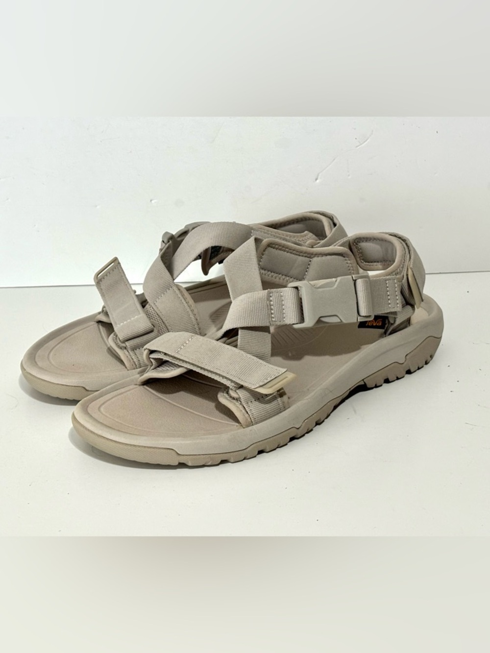 NWOB TEVA MEN HURRICANE VERGE CREAM CLOUD SPORTS SANDALS US 13